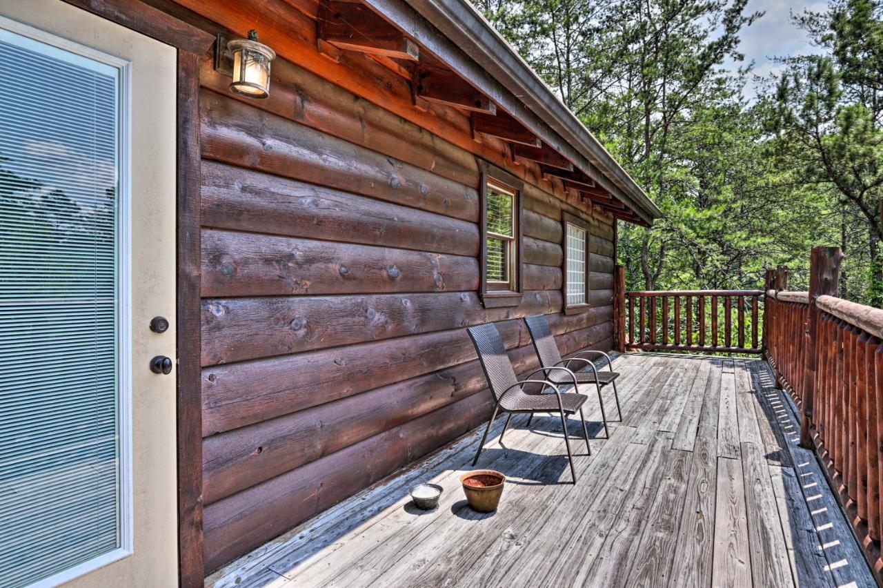 Pigeon Forge Getaway With Covered Patio And Hot Tub! Εξωτερικό φωτογραφία