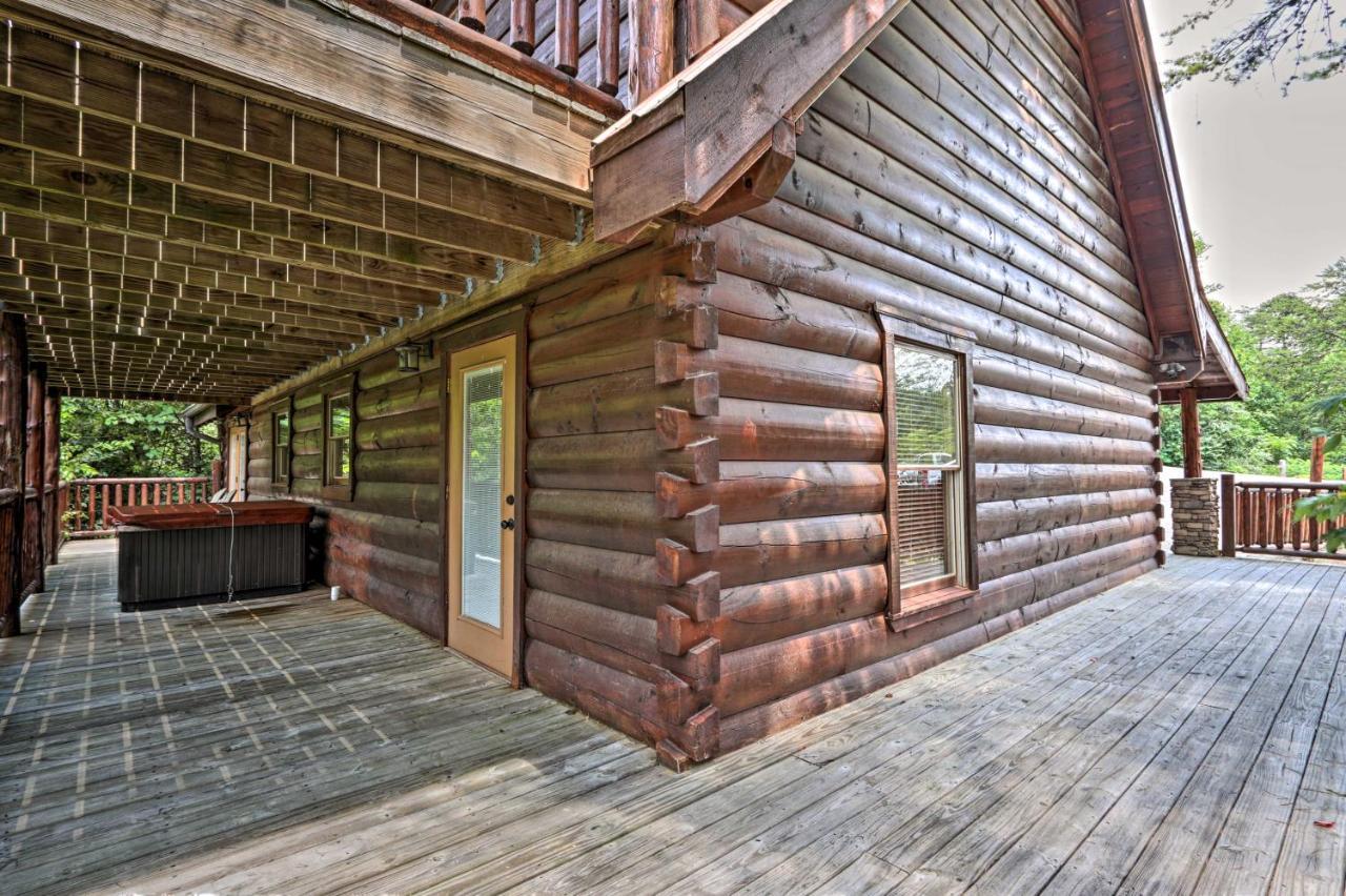 Pigeon Forge Getaway With Covered Patio And Hot Tub! Εξωτερικό φωτογραφία