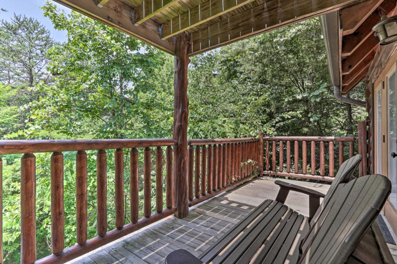 Pigeon Forge Getaway With Covered Patio And Hot Tub! Εξωτερικό φωτογραφία
